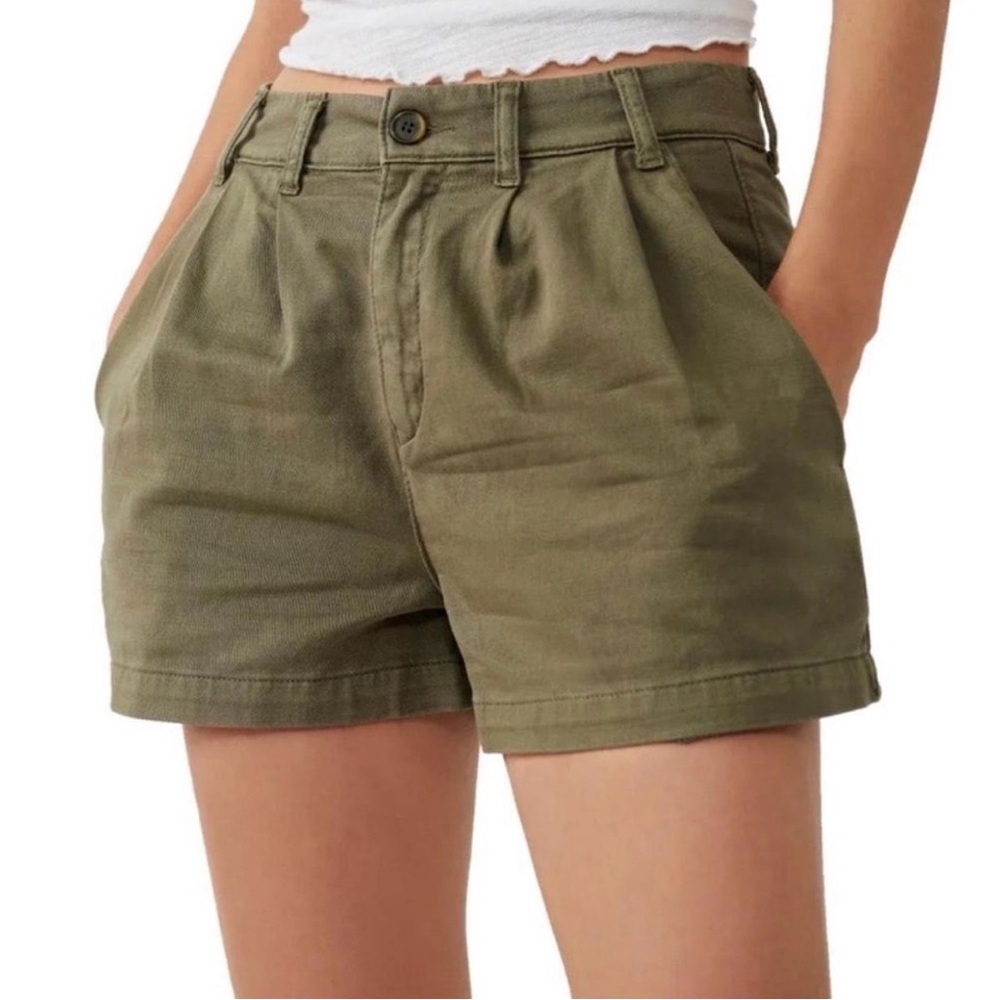 23. Free People Billie Chino Shorts | Green | 4